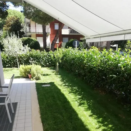 Homiday - Luminoso Apartment *