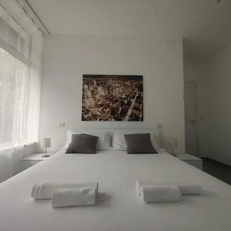 Apartment Homiday - Luminoso Pineto