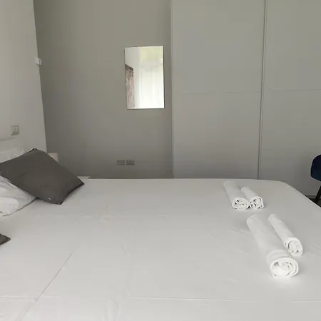 Apartment Homiday - Luminoso Pineto